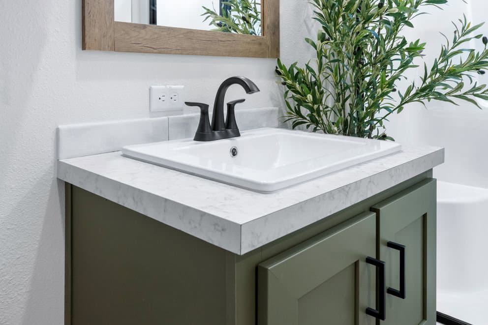 Levi bathroom home features