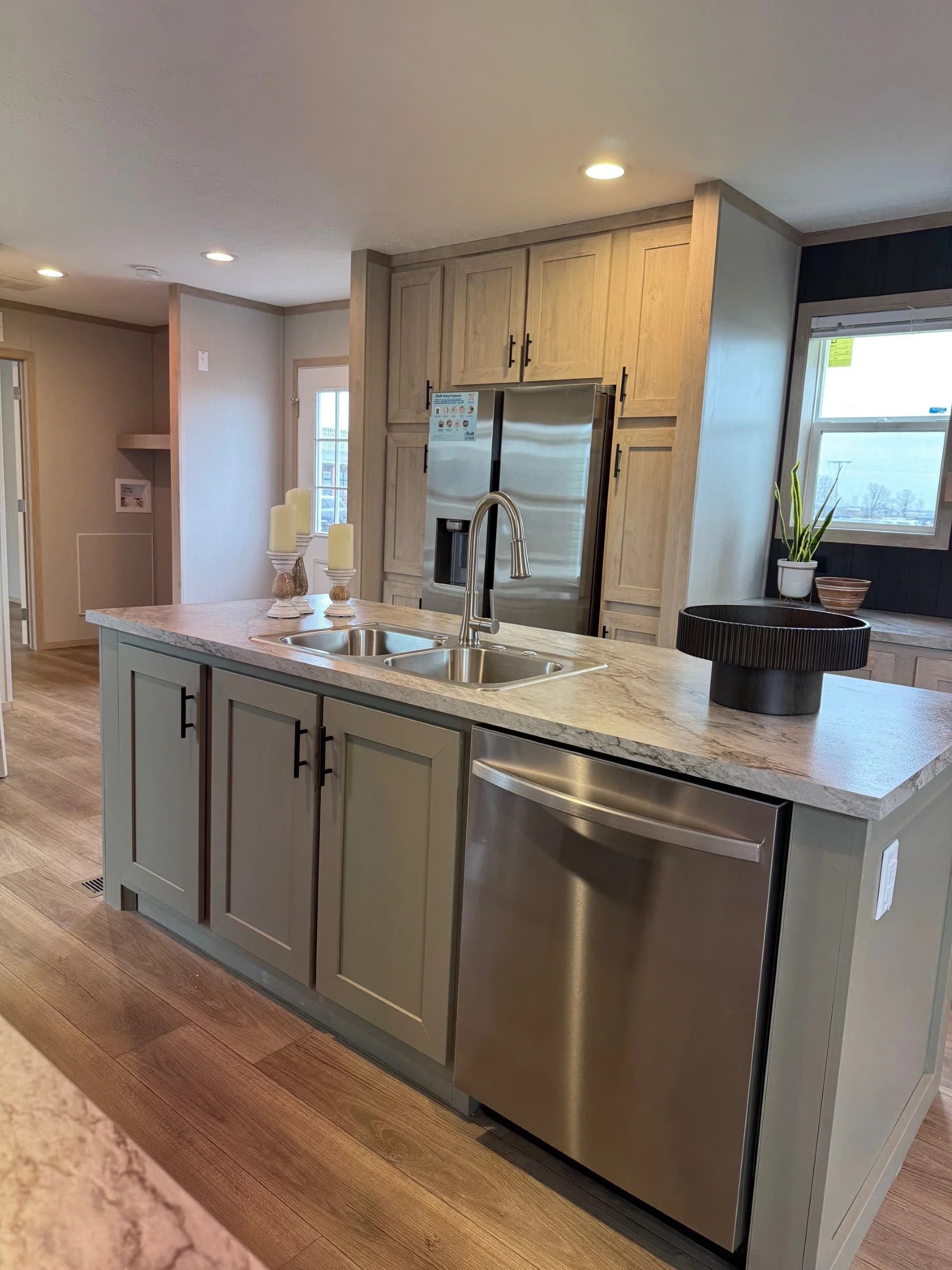 Hudson  home features