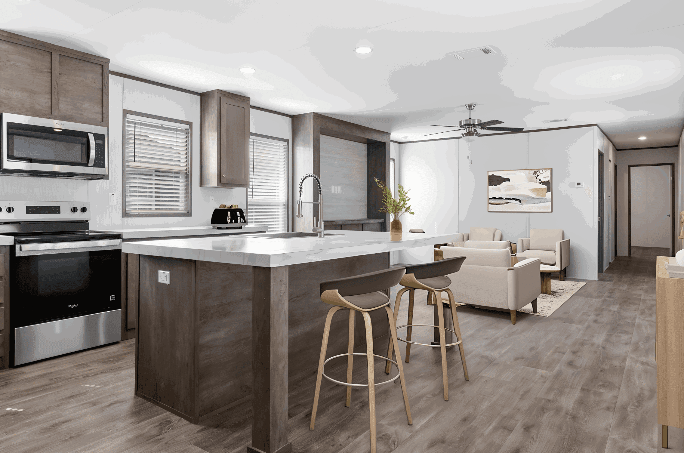 Pinehurst kitchen home features