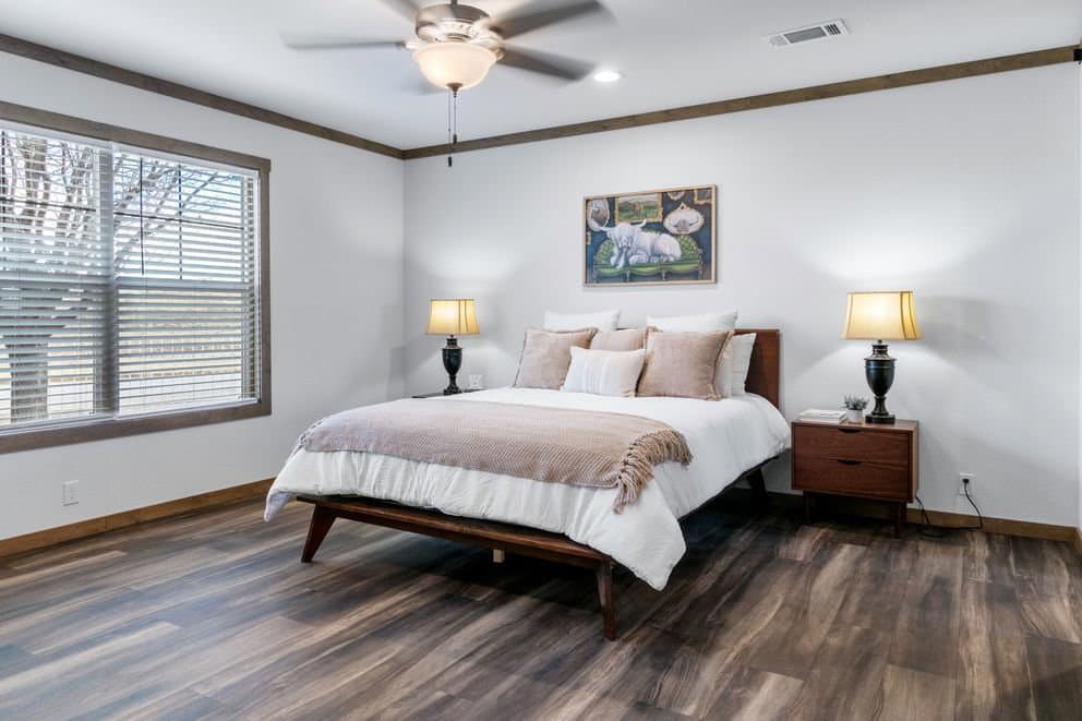 Isabella elite bedroom home features