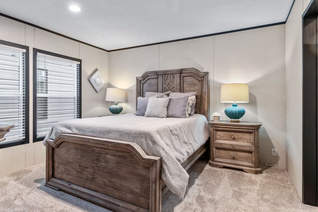 The renegade bedroom home features