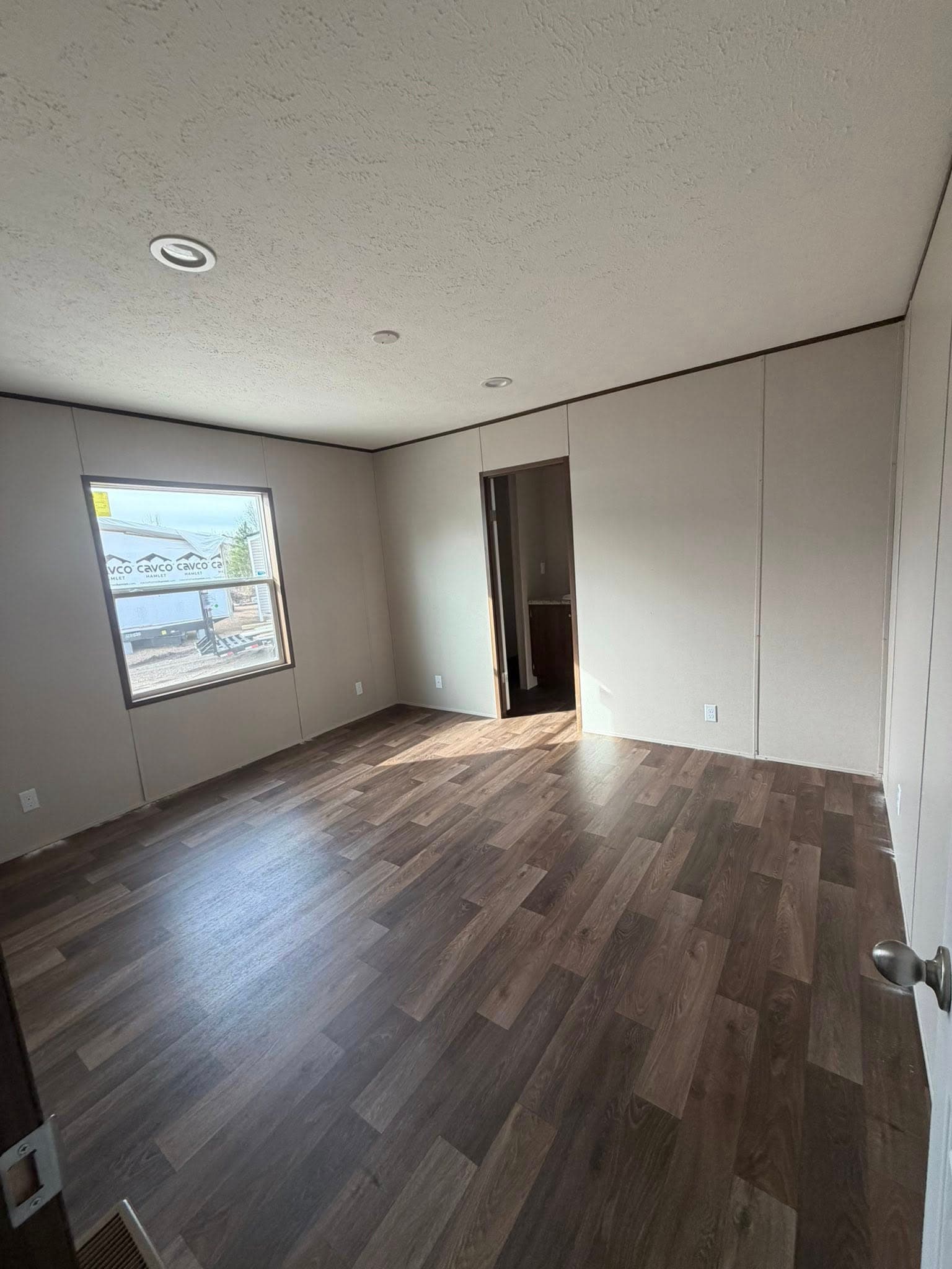 Hickory  home features
