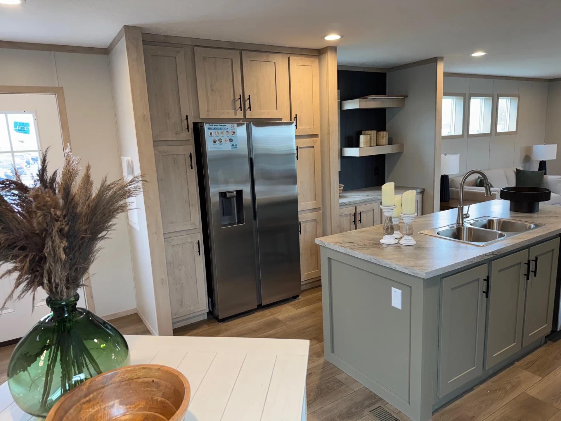 Hudson  home features