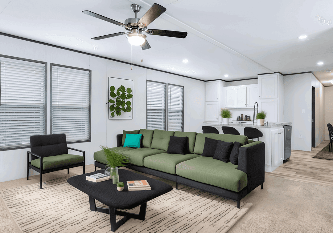 The cuatro hero and interior home features