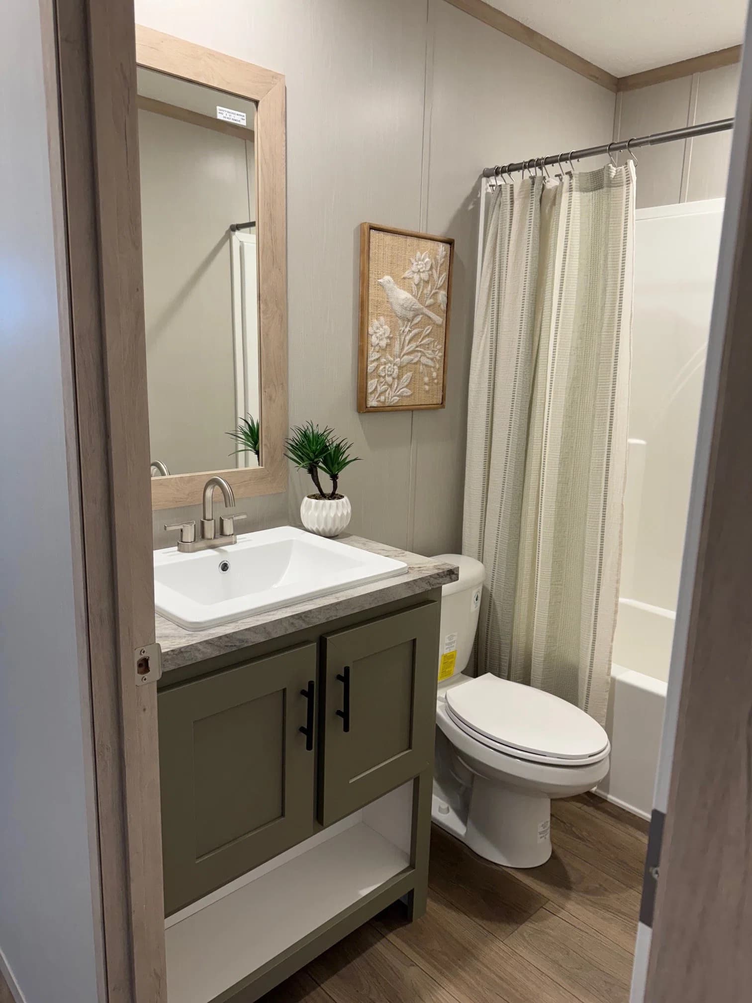 Hudson  home features