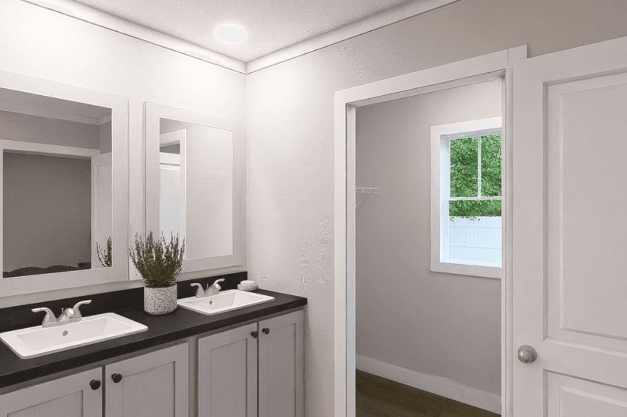 Sweet caroline bathroom home features