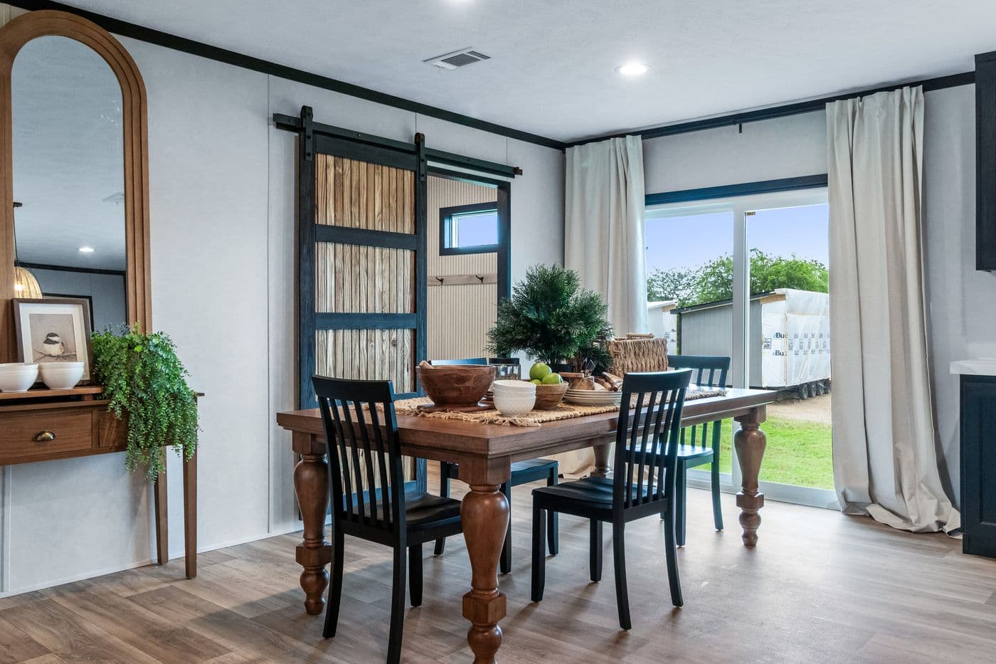 Odyssey  home features