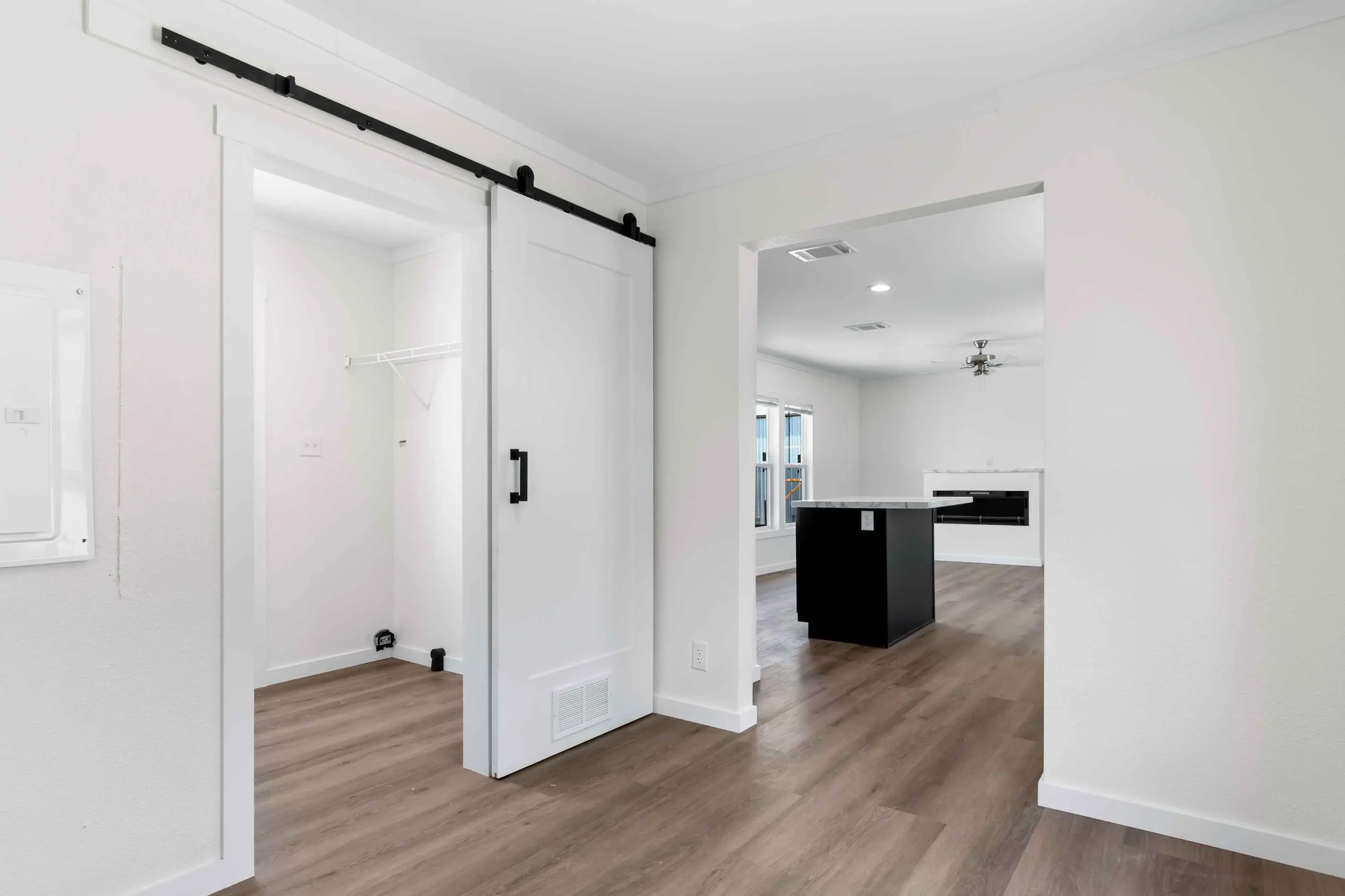 The pearland interior home features