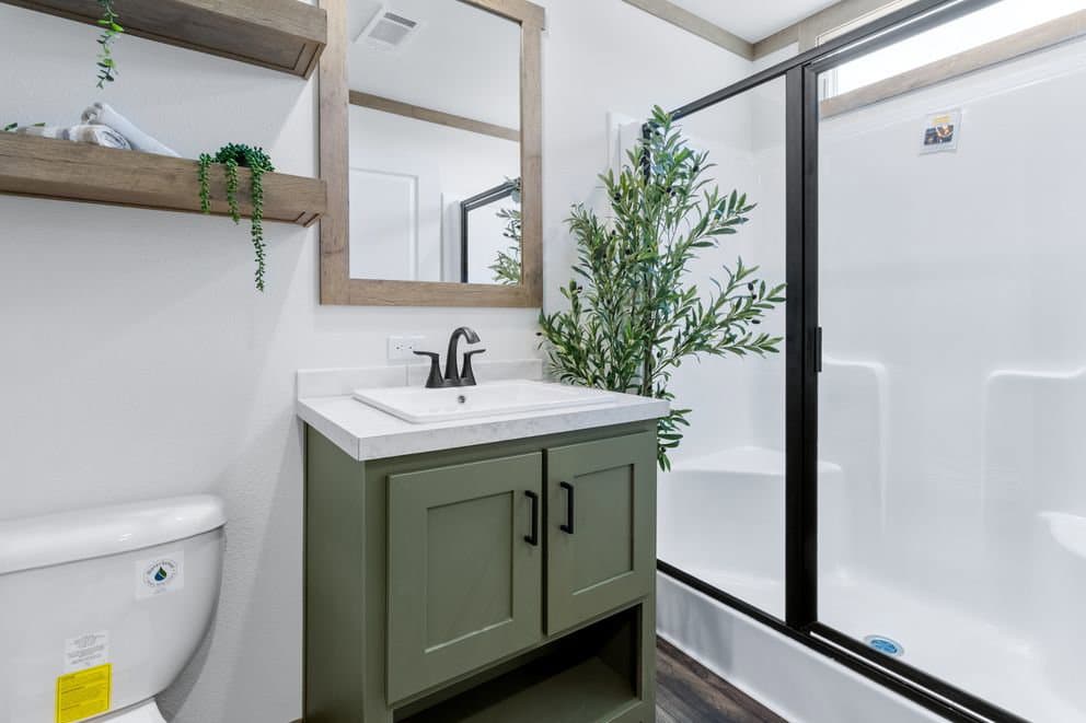 Levi bathroom home features