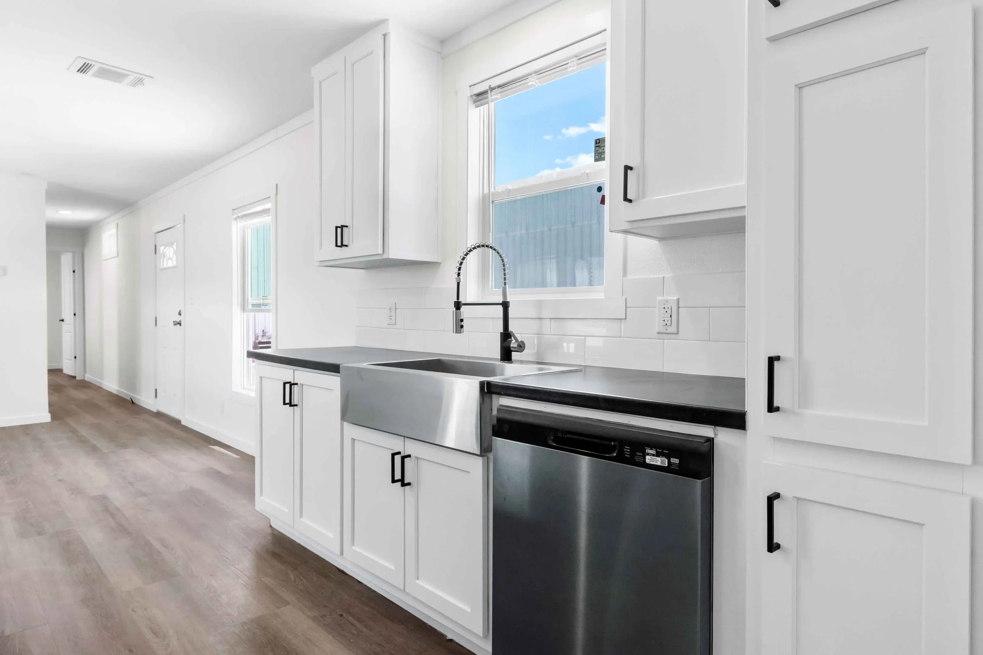 The pearland kitchen home features